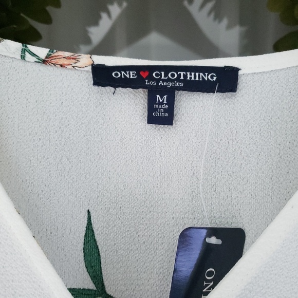 One ♡ Clothing Floral Wrap Top - Picture 5 of 6